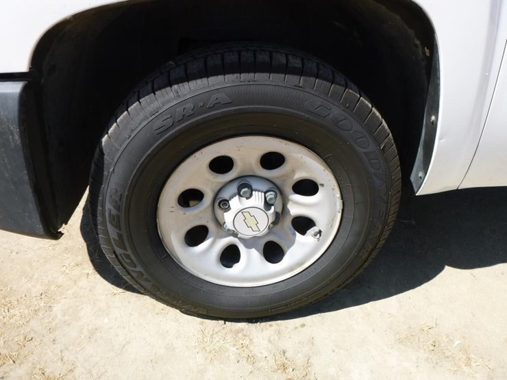 2008-chevrolet-1500-image-23