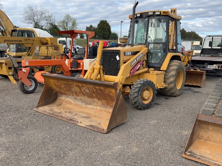 john-deere-310d-image-1