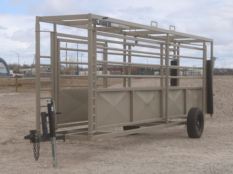 #1082-•-new-circle-t-adjustable-alley-image-2