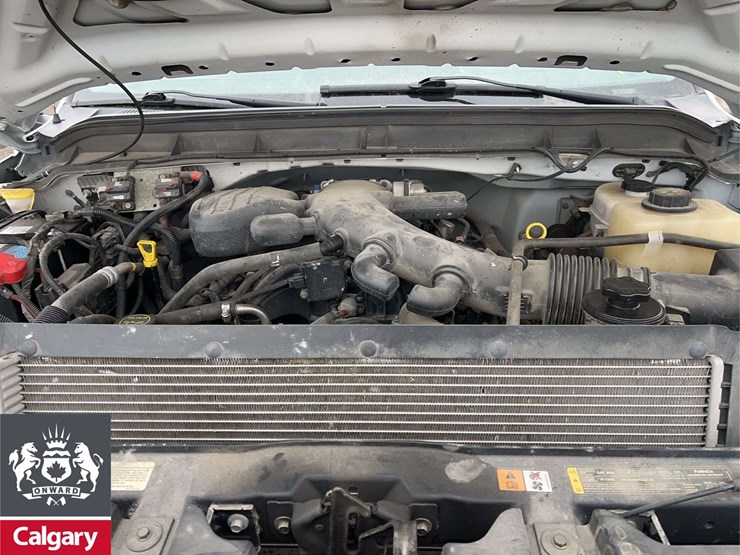 2015-ford-f550-image-24