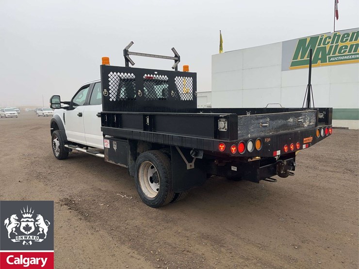 2017-ford-f550-image-3