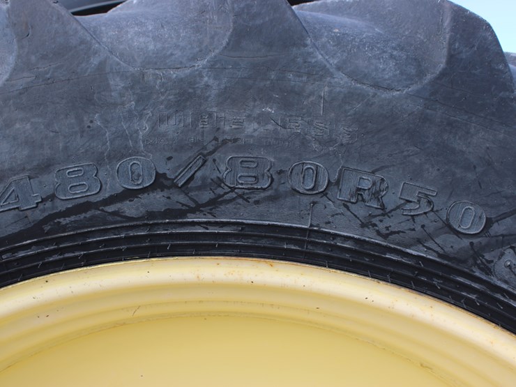 2012-john-deere-8270r-image-56