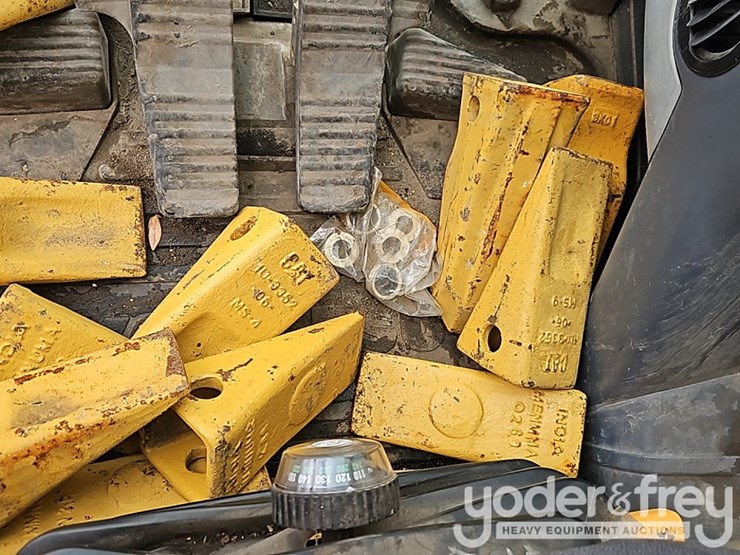 2007-komatsu-pc220-lc-8-image-43