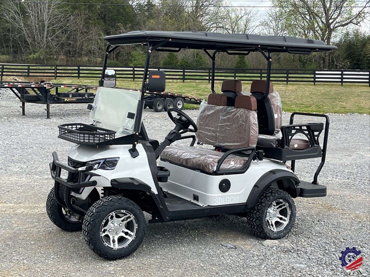 2025-sdlanch-sdlgc80-4-seat-electric-golf-cart-image-1