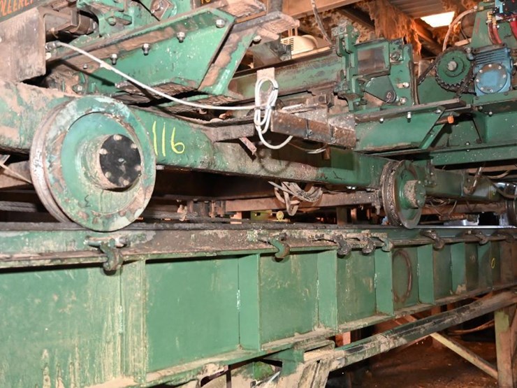 #116-•-cleereman-38-3hb-carriage-and-track-image-40