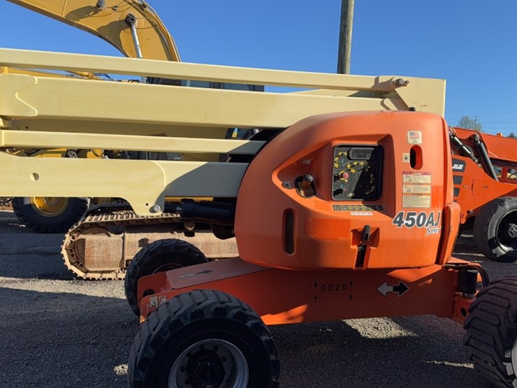 2013-jlg-450aj-image-14