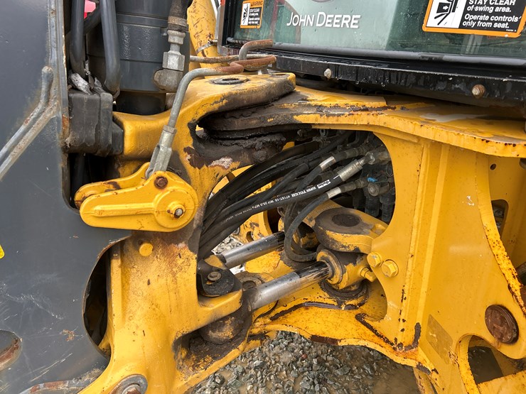 deere-310sj-image-69