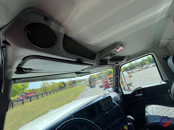 2024-international-hx520-image-102