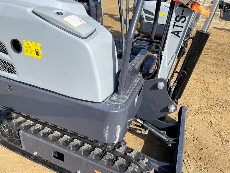 #1034-•-new-ats-me18-mini-excavator-image-22