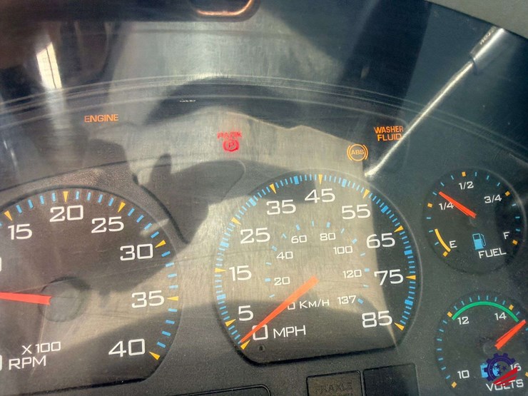 2007-international-7400-image-71