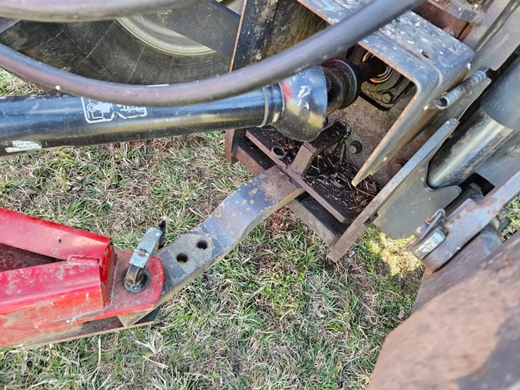 massey-ferguson-6480-image-14