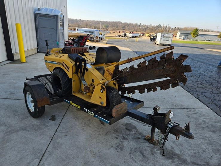 2007-vermeer-v2050-image-7