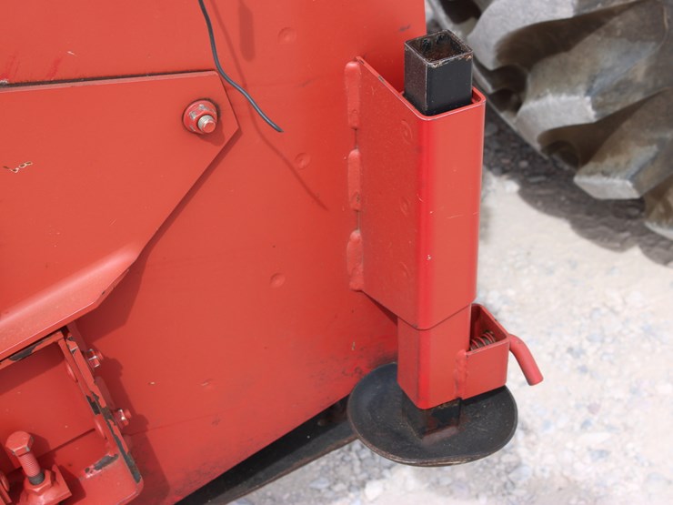 case-ih-wdx1701-image-33