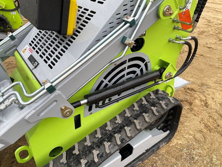 #210-•-new-ats-power-mini-skid-steer-loader-image-11