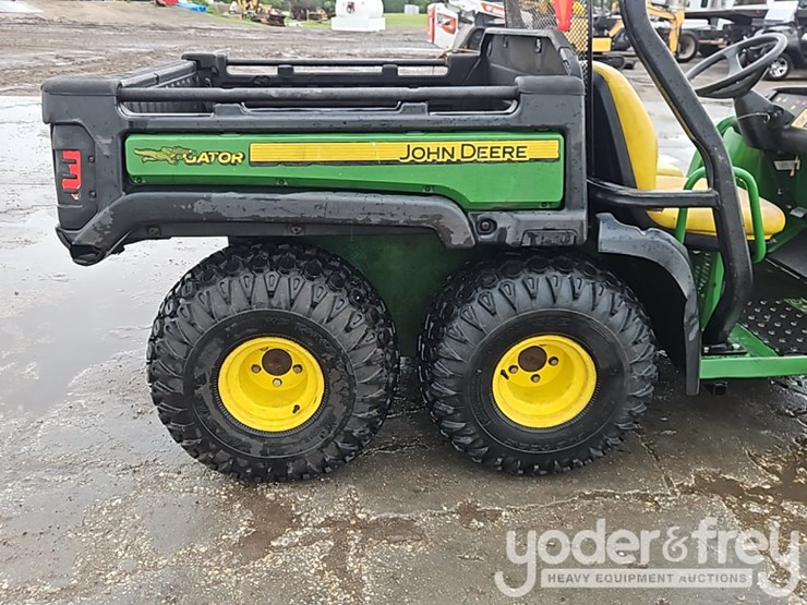 2013-john-deere-gator-image-7