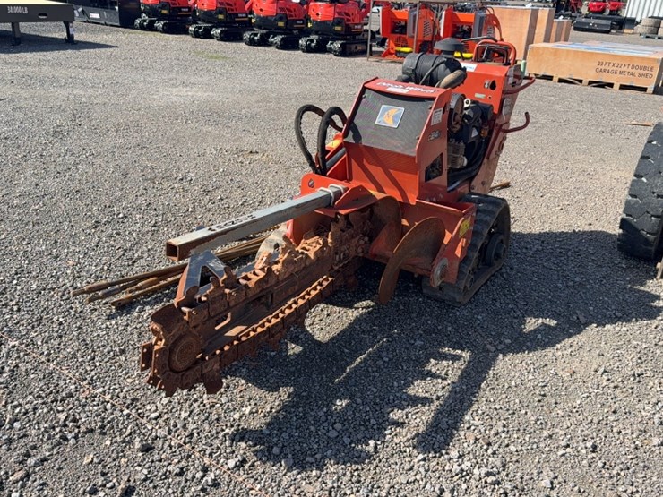 2019-ditch-witch-c24x-image-1