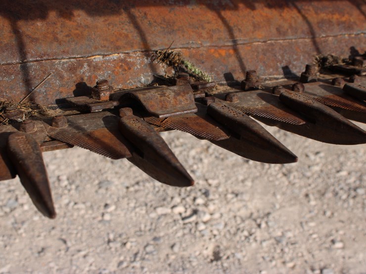 new-holland-2550-image-31