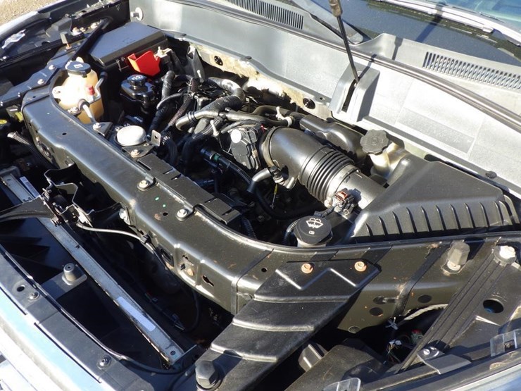 2013-gmc-acadia-image-10