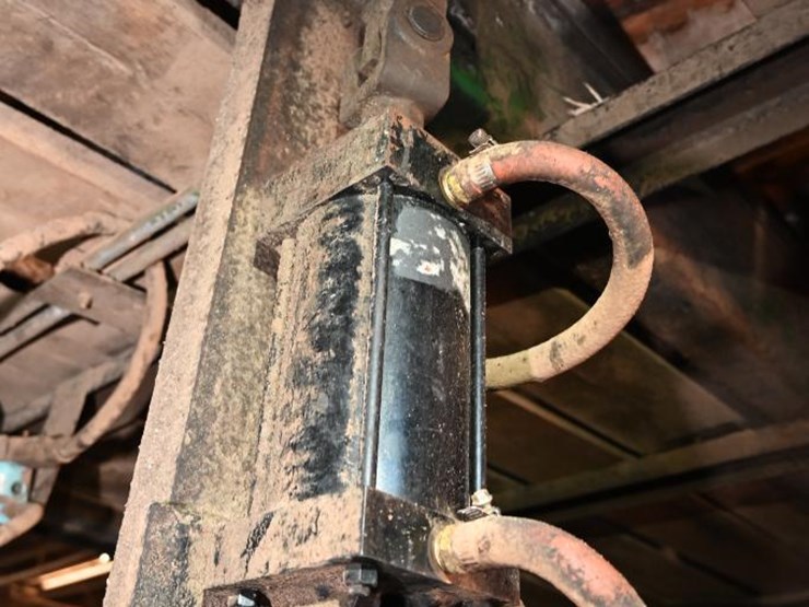 #124-•-3-strand-log-deck-with-stop'n'load-image-16