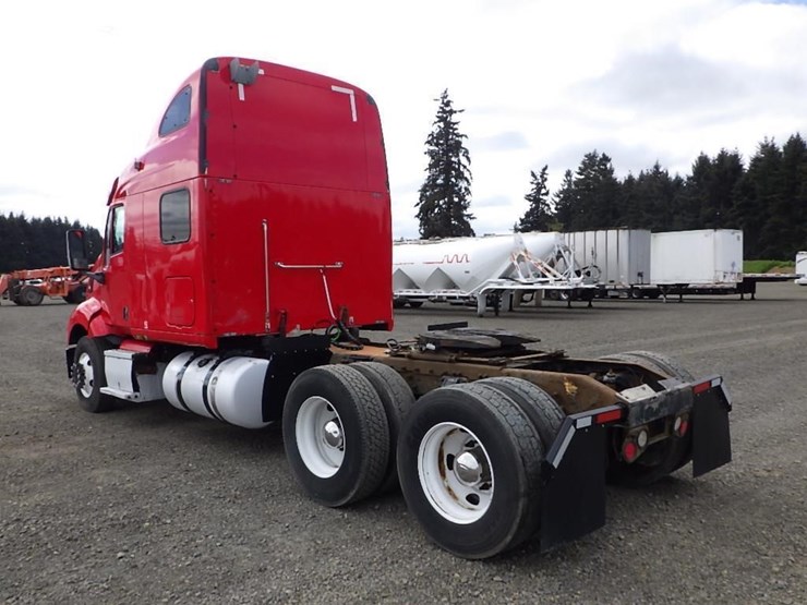 2006-peterbilt-387-image-7