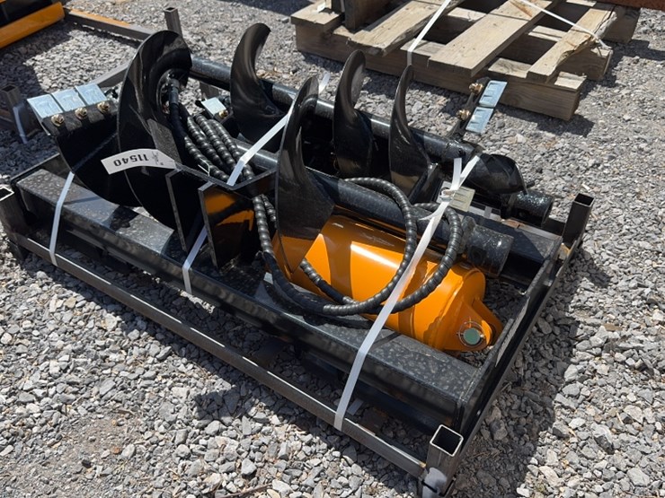 #6092-•-future-skid-steer-post-hole-auger-image-1