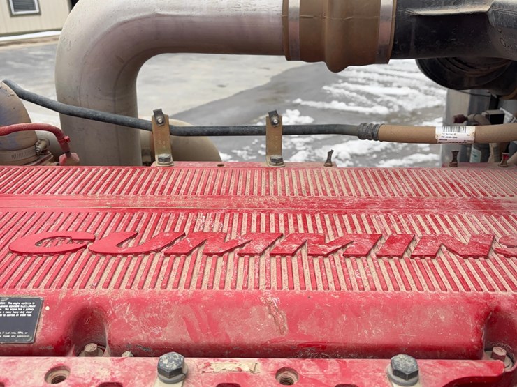 2014-peterbilt-389-image-31