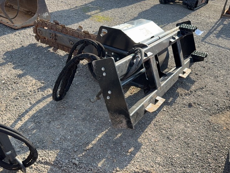 #2066-•-cat-skid-steer-trencher-image-3