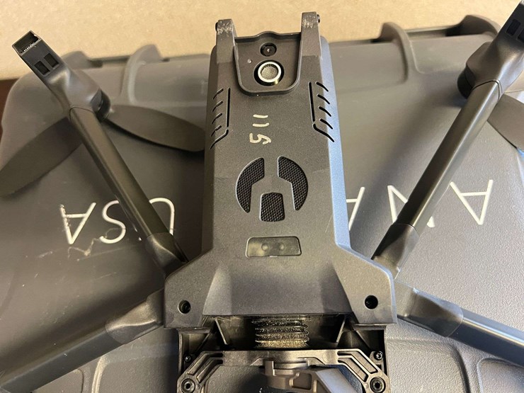 parrot-anafi-usa-foldable-drone-with-4k/thermal-camera-image-13