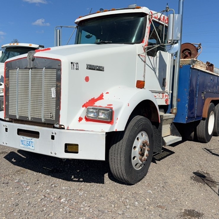 1997 KENWORTH T800