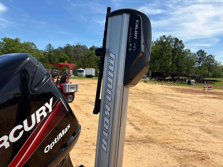 2005-triton-tr-196-w/-tandem-axle-boat-trailer-image-24