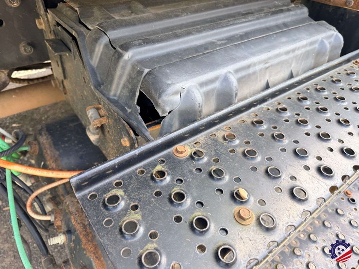 2007-international-7400-image-61