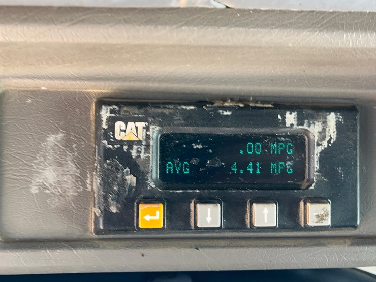 2004-kenworth-w900-image-97