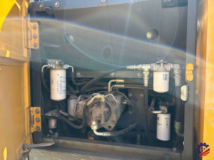 2018-volvo-ec220el-image-73