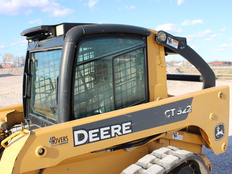 deere-ct322-image-18