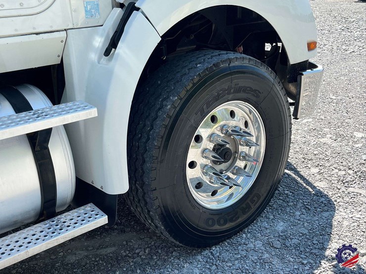 2018-international-hx620-image-14