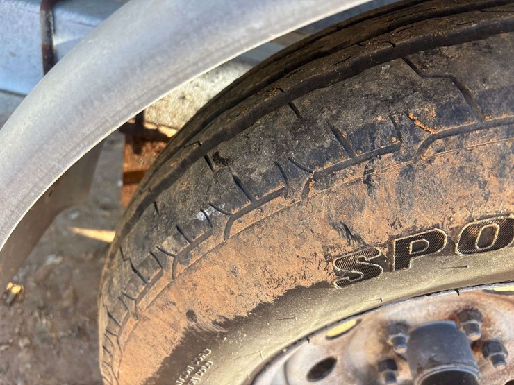 2001-cobia-center-console-saltwater-boat-image-26