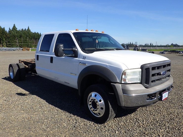 2005-ford-f450-image-3