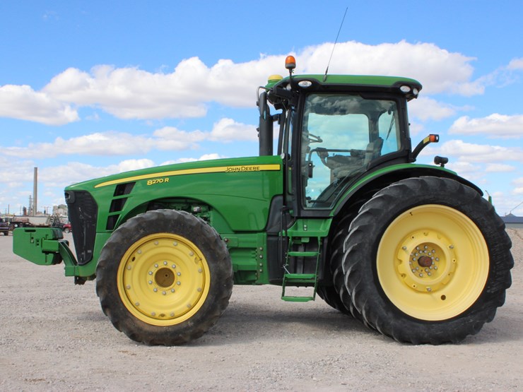 2012-john-deere-8270r-image-2