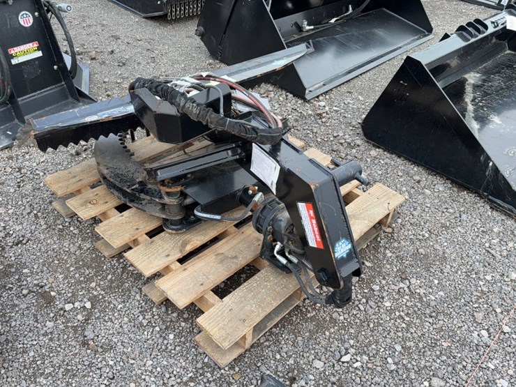 #2011-•-blue-diamond-skid-steer-rotating-grapple-image-1