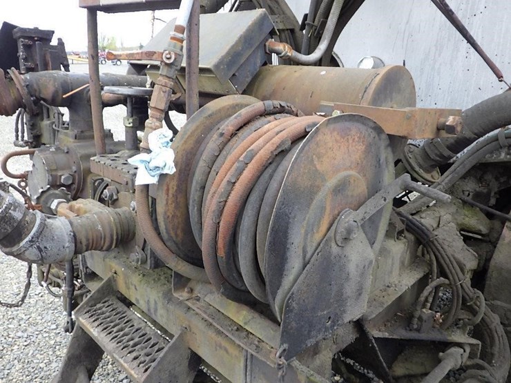 1995-ford-f800-image-10