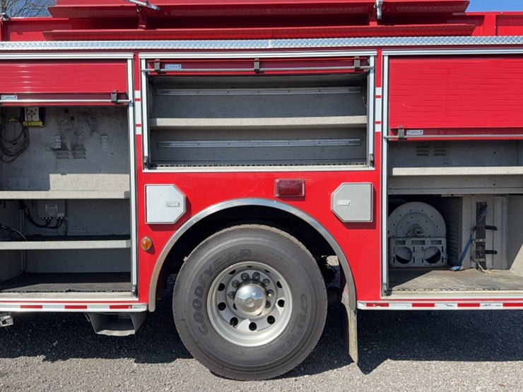 2012-international-durastar-4400-image-14