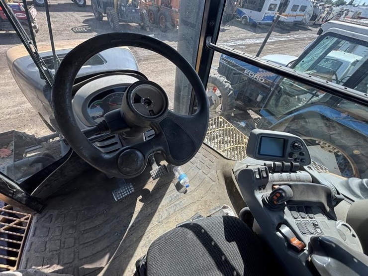 2003-challenger-mt855-image-7