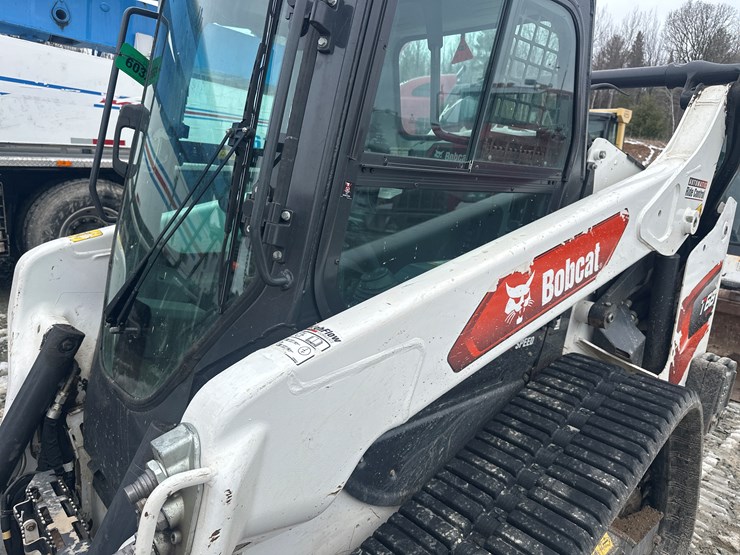 2022-bobcat-t66-image-21