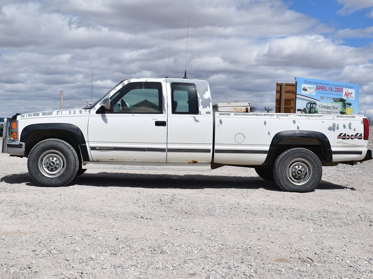 1993-chevrolet-silverado-3500-image-1