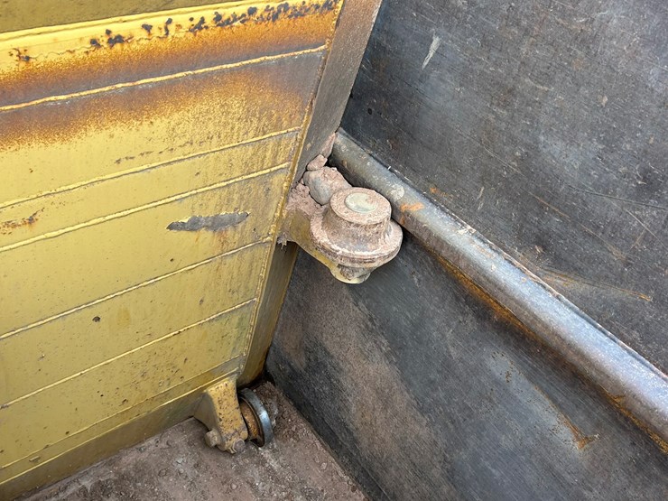 caterpillar-615c-image-39