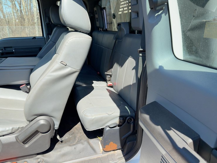 2014-ford-f350-xl-image-20