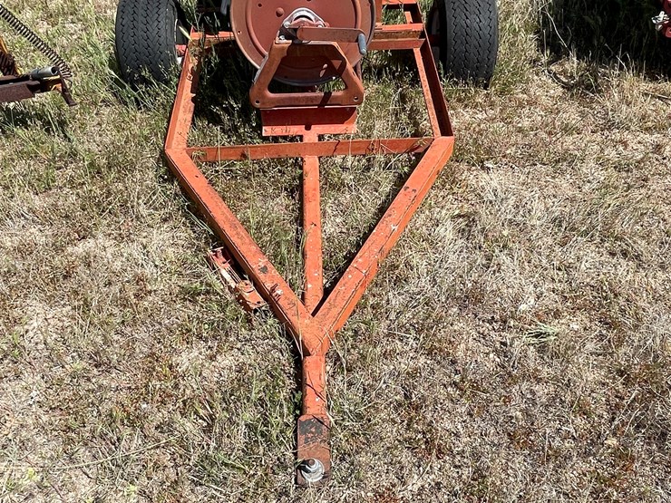 #4042-•-reel-sprayer-on-cart-image-3