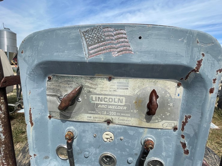 #4028-•-lincoln-arc-welder-image-12
