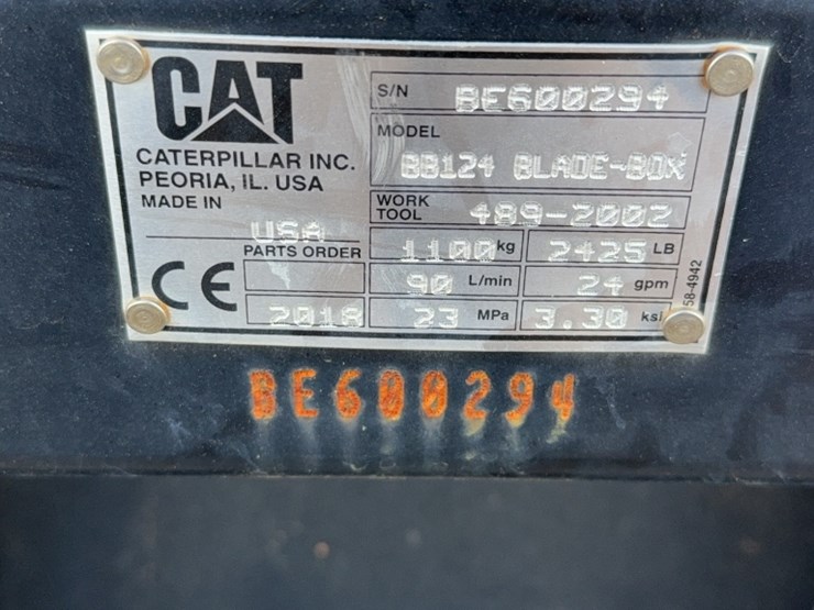#2068-•-cat-bb124-96"-skid-steer-6-way-grader-blade-image-3