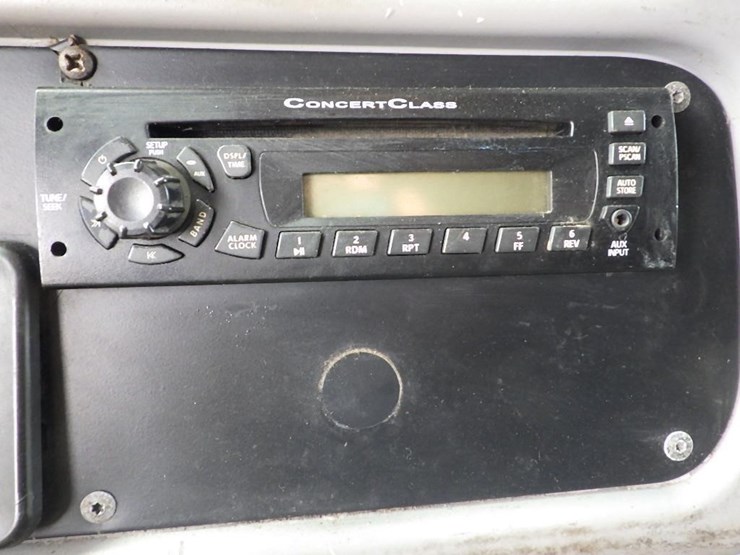 2006-peterbilt-387-image-39